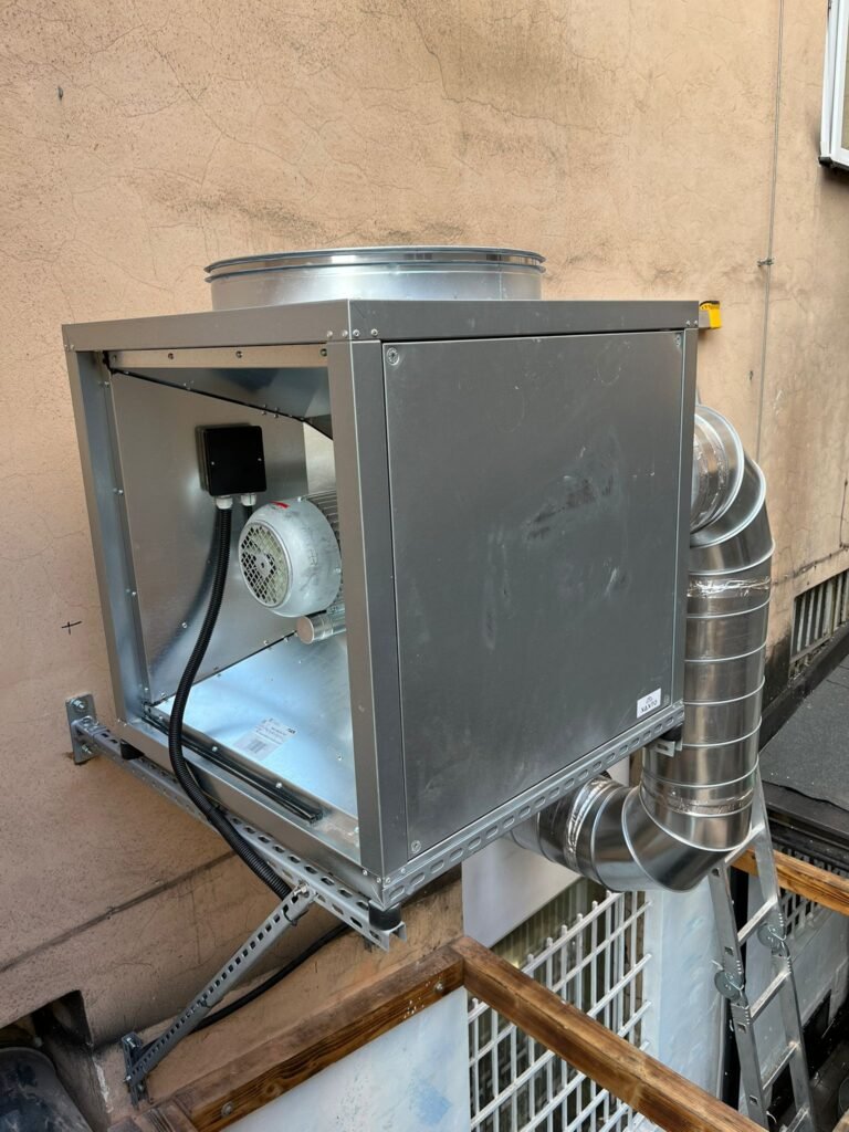 venkovní jednotka pro vzduchotechniku v Českém Těšíně